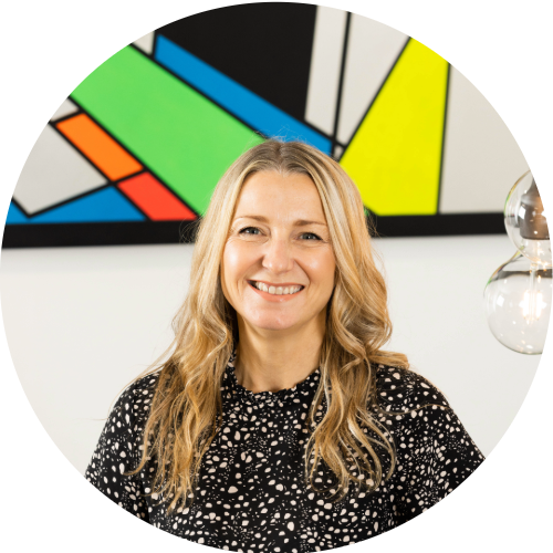 Angela Daykin (photo)